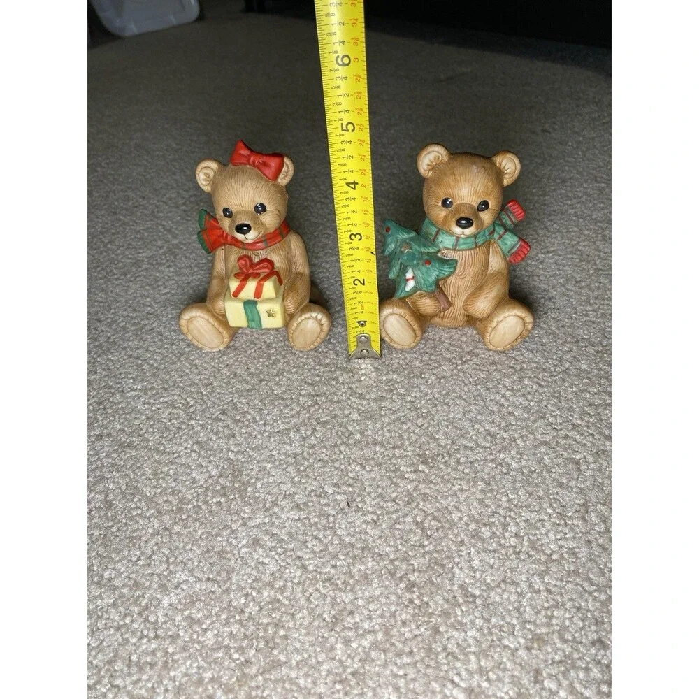 Vintage Homco 5104 Christmas Bear Figurines Gift And Tree 1980’s Holiday Decor